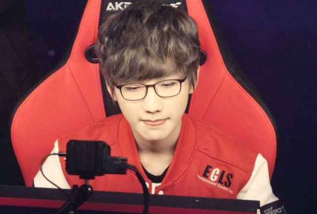 威尔弗里德 威尔弗里德