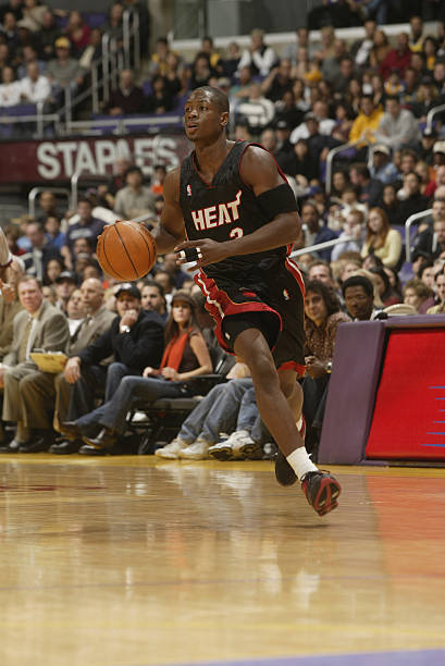 声誉受损更 声誉受损更