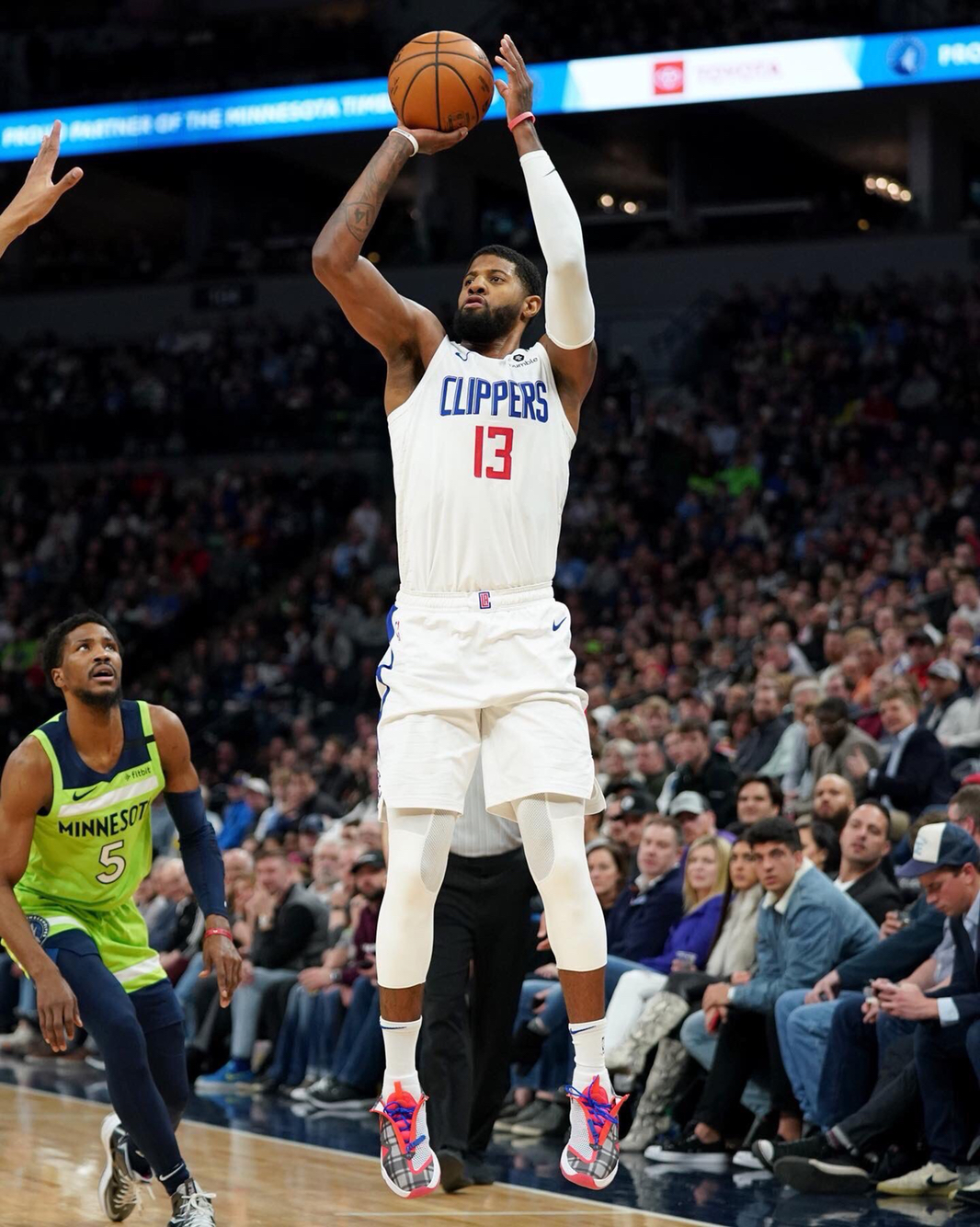 中在上半程 中在上半程