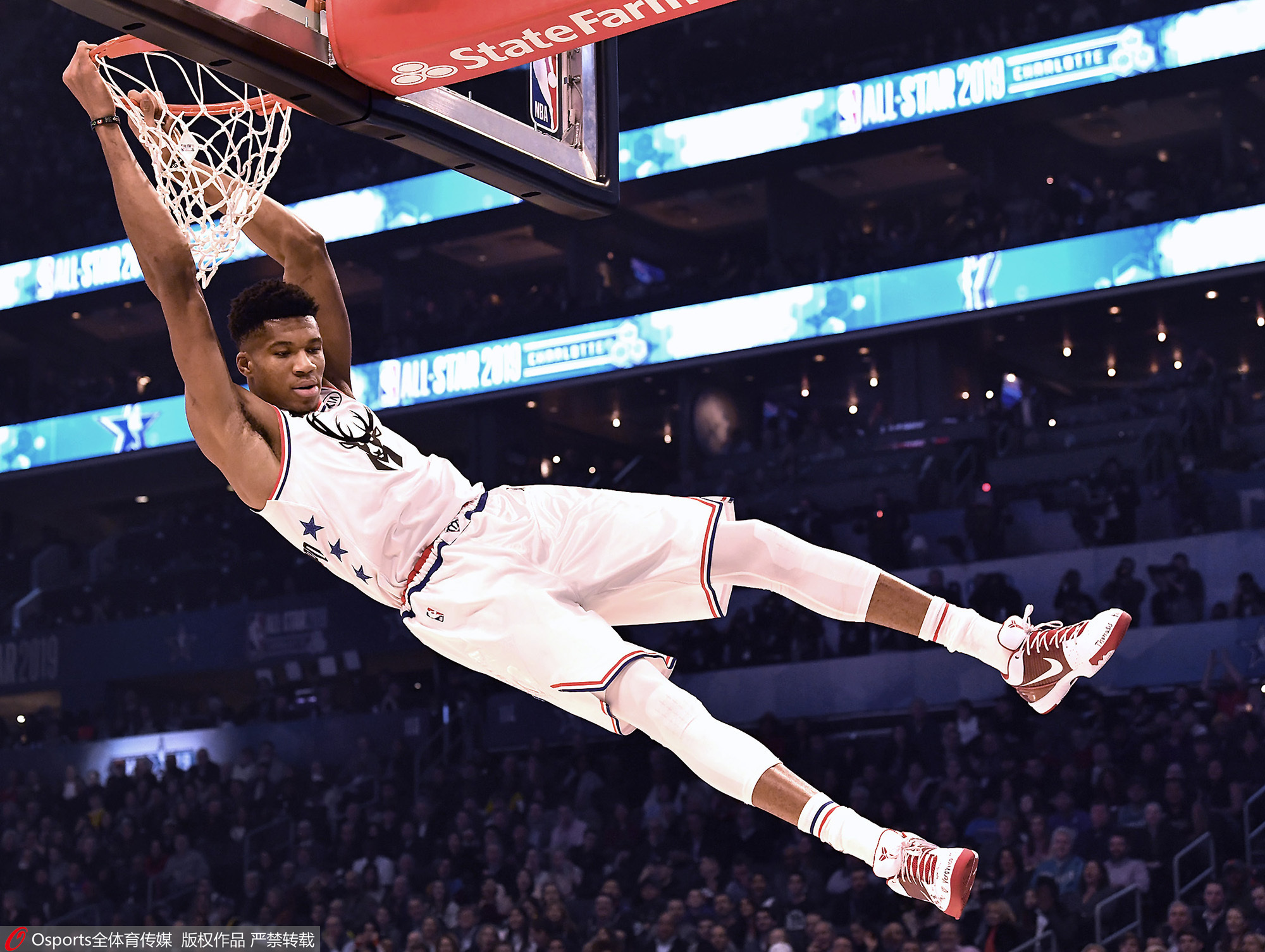 球队打出 球队打出