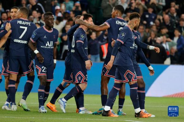 阵容轮换是 阵容轮换是