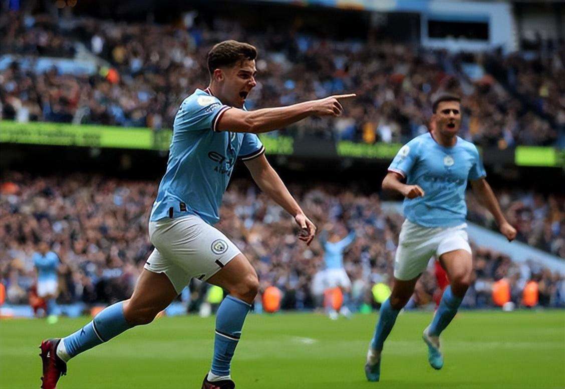 在节奏上更 在节奏上更